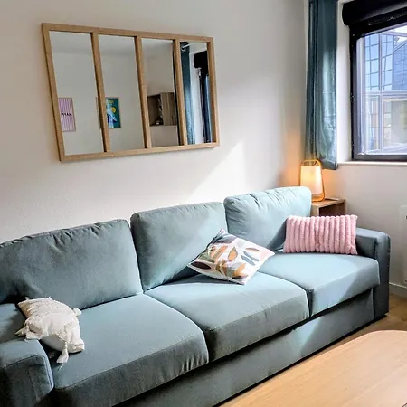 Studio Center Compans Free Parking Wifi Subway Airport *