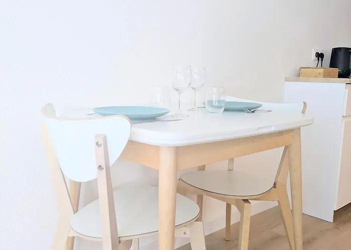 Apartamento Center Compans Free Parking Wifi Subway Airport *