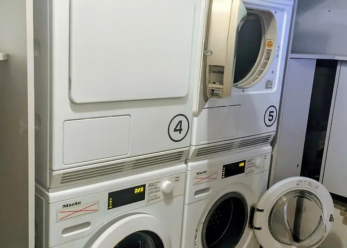 Center Compans Free Parking Wifi Subway Airport Toulouse