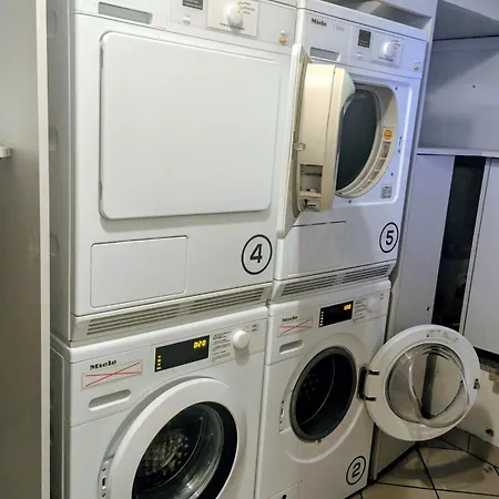 Center Compans Free Parking Wifi Subway Airport Toulouse